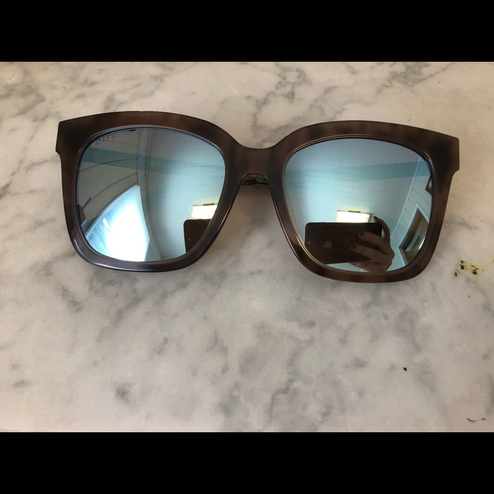 Diff Sunglasses. - image 1